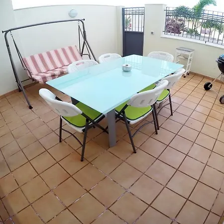 Apartment Oasis Fanabe Xi *